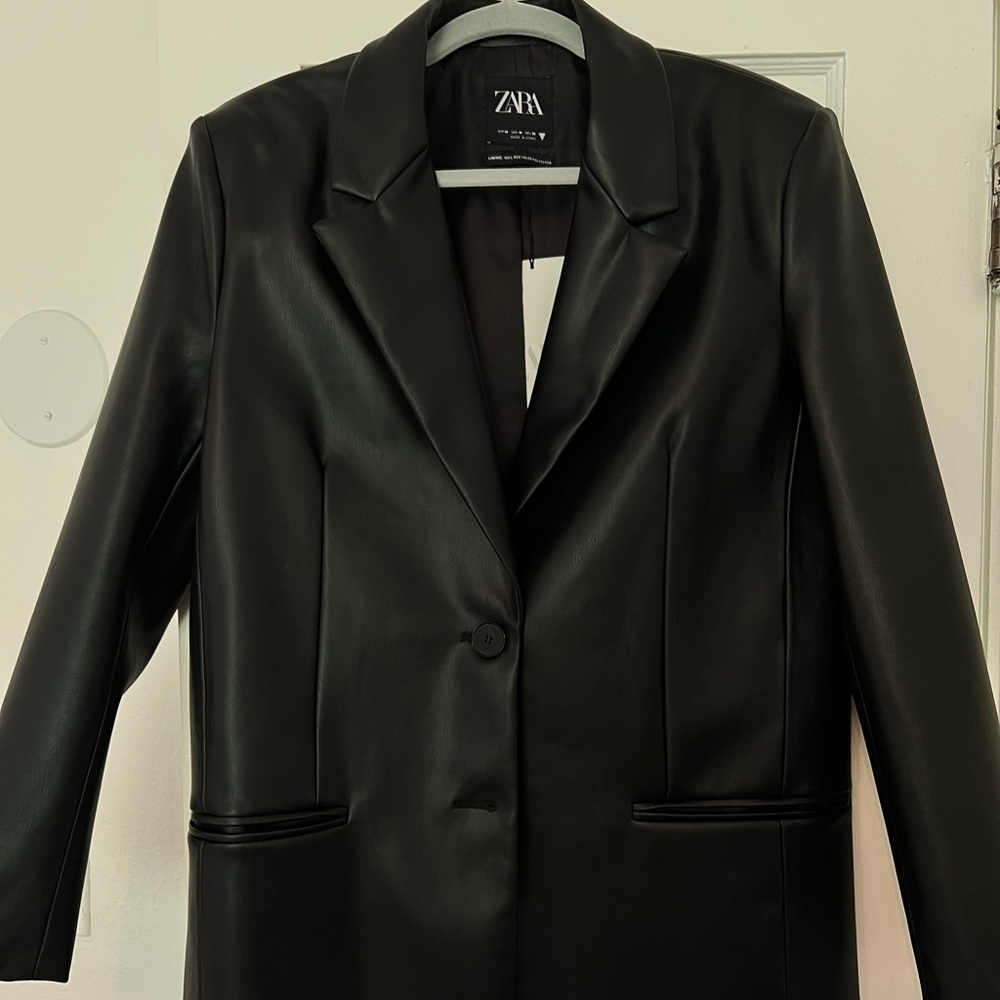 ｡.:*･･* Zara Faux Leather Oversized Blazer BRAND NEW WITH TAGS '･* .｡:*･゜ﾟ
